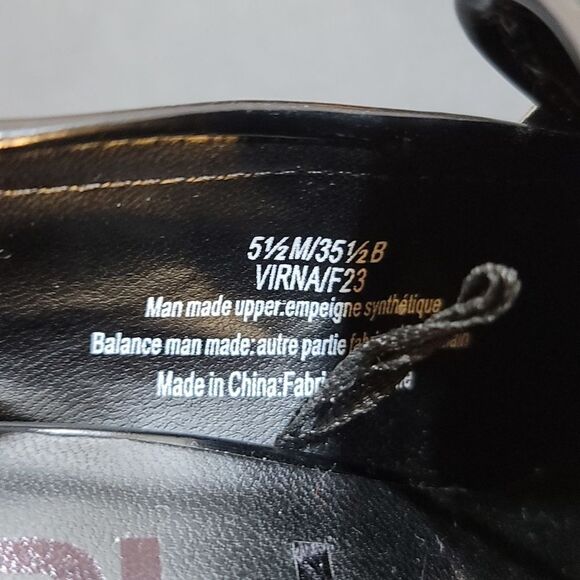 BRAND NEW KARL LAGERFELD PARIS VIRNA  HIGH HEEL PATENT LEATHER SHOE - Picture 13 of 15